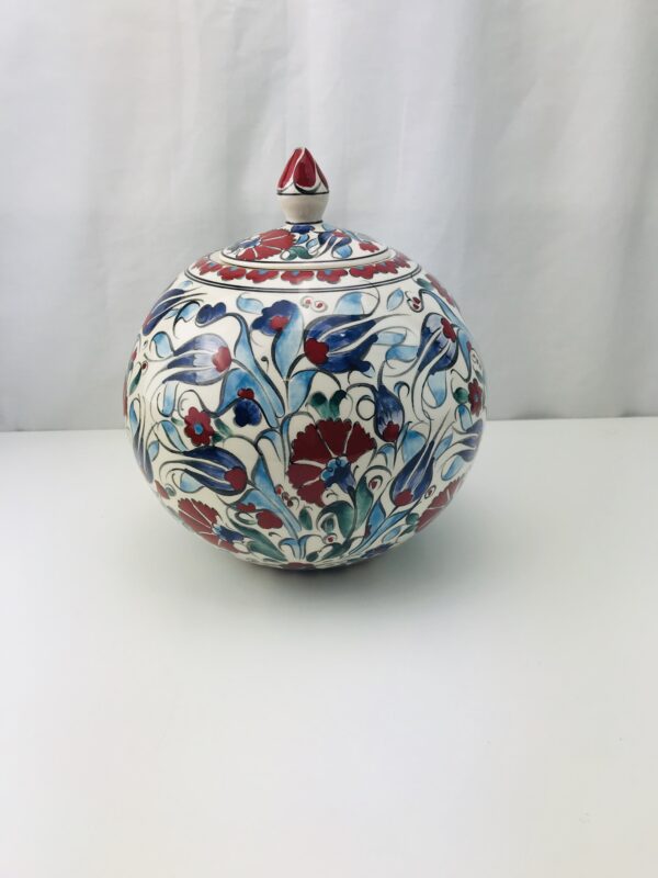 Beautiful Iznik 18 cm Diameter  Ceramic Globe  Vase / Jar with Lid - Image 5