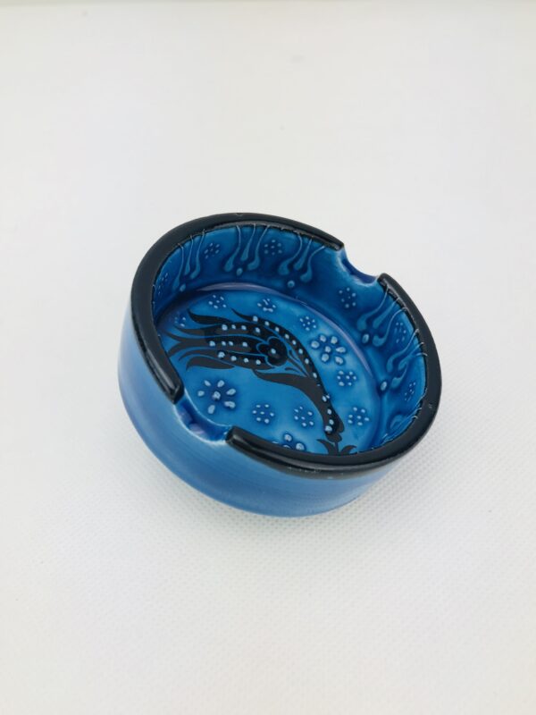 Vintage Figured Ceramic Ashtray, Hand Painted Blue (Printed) Ceramic Smokers Ashtray - Image 2