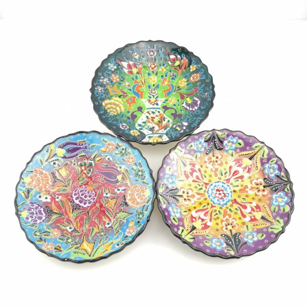 Traditional Wall Hanging Hand Painted Plate(18 cm) - 3 Different Colours